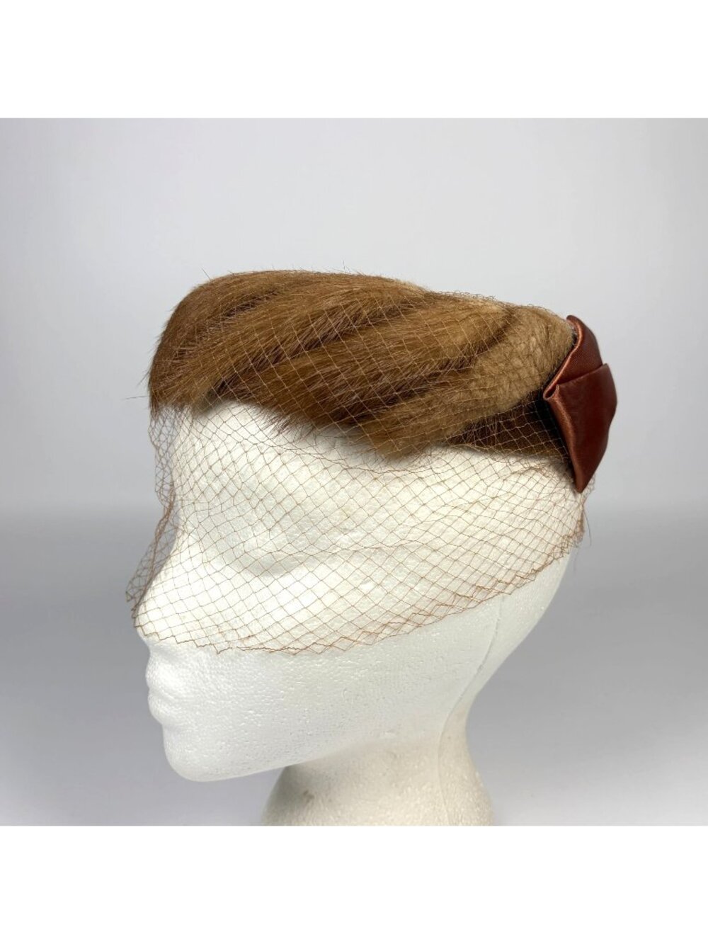 Vintage Brown Mink Fur Fascinator Hat Bird Cage Veil & Satin Bow Accent